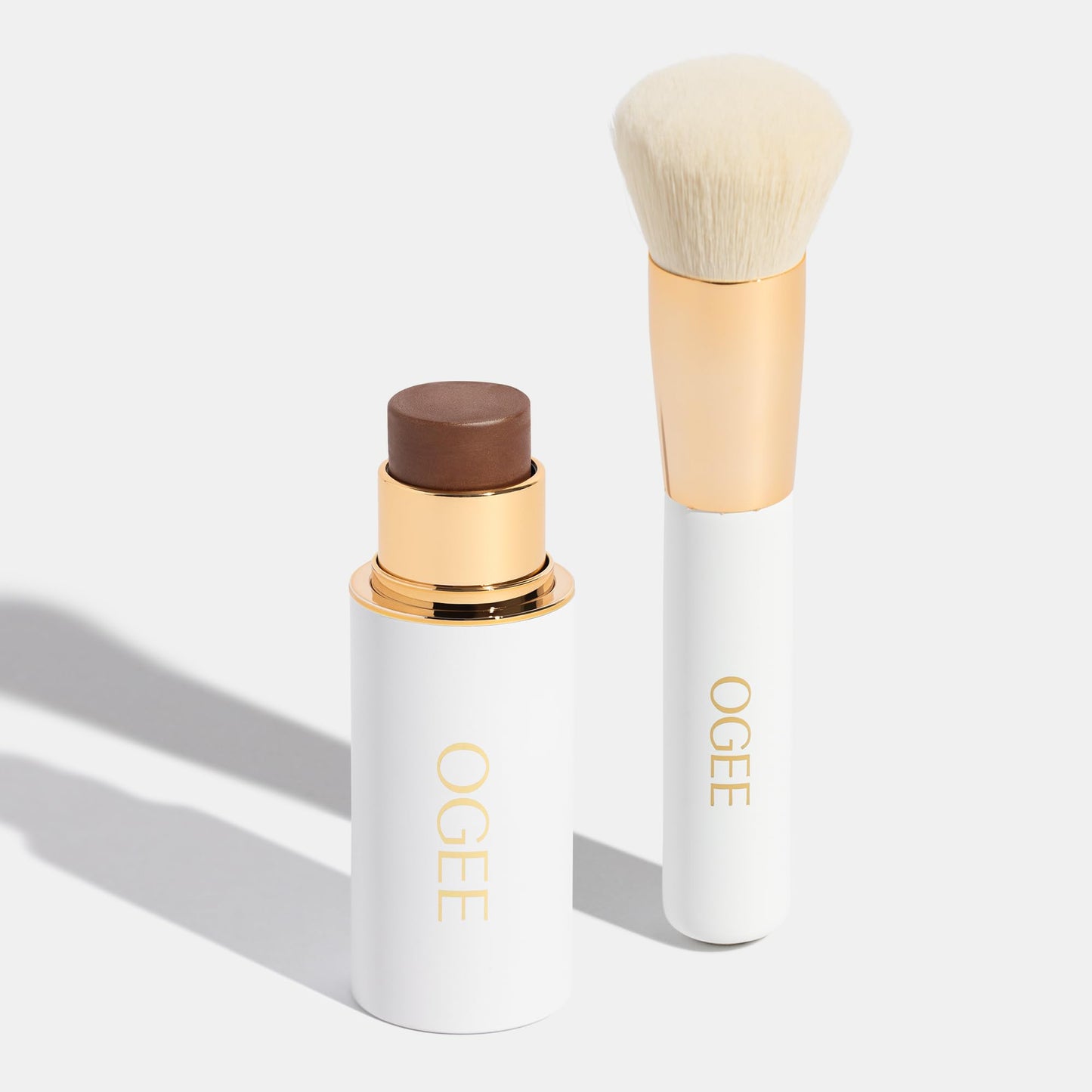 Ogee Blender Brush - Professional Quality Makeup Brush - Ultra-Soft Foundation Brush with Vegan Bristles for Flawless Makeup Application